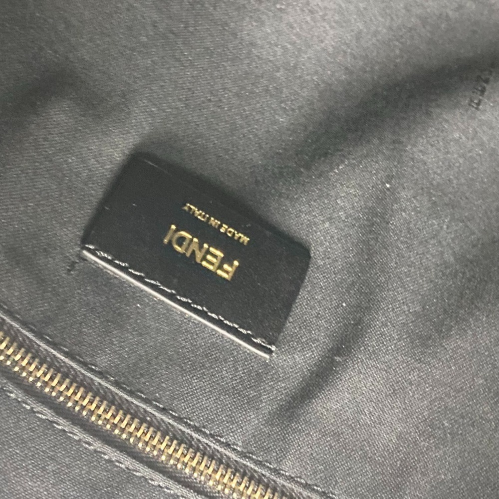 FENDI Bag - Picture 9 of 13
